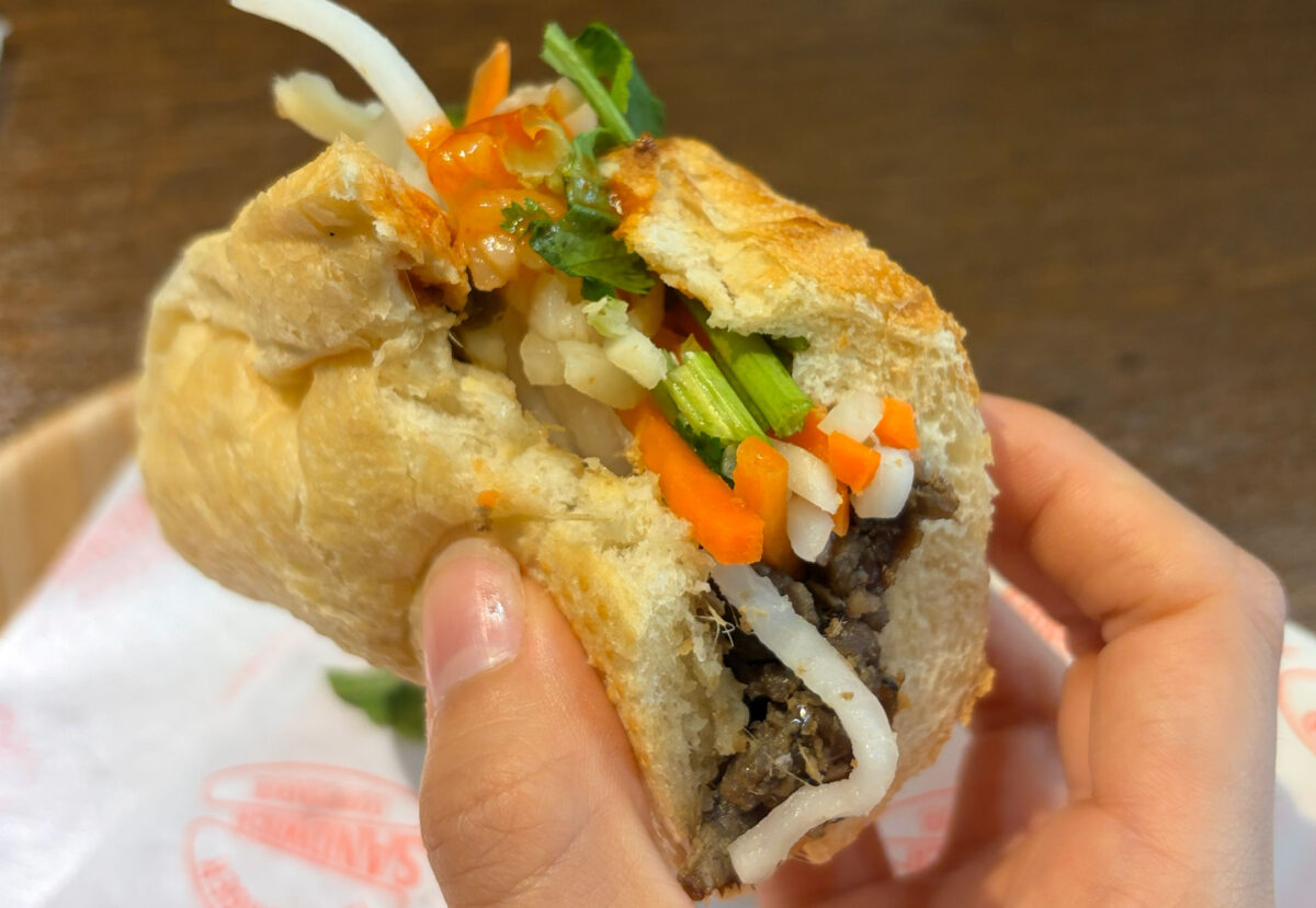 東十条 バインミーサンドイッチ 牛焼肉バインミー