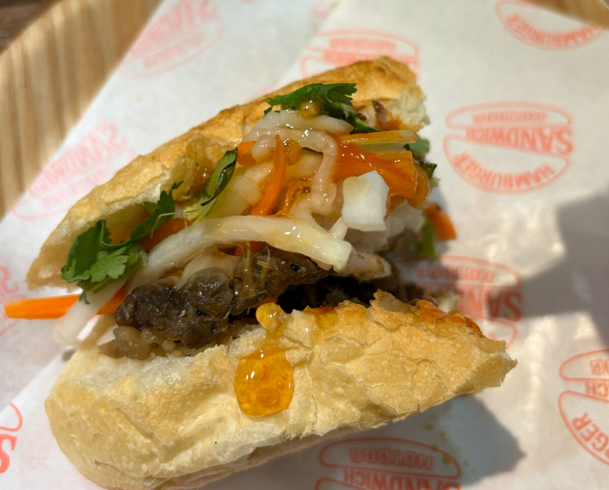 東十条 バインミーサンドイッチ 牛焼肉バインミー