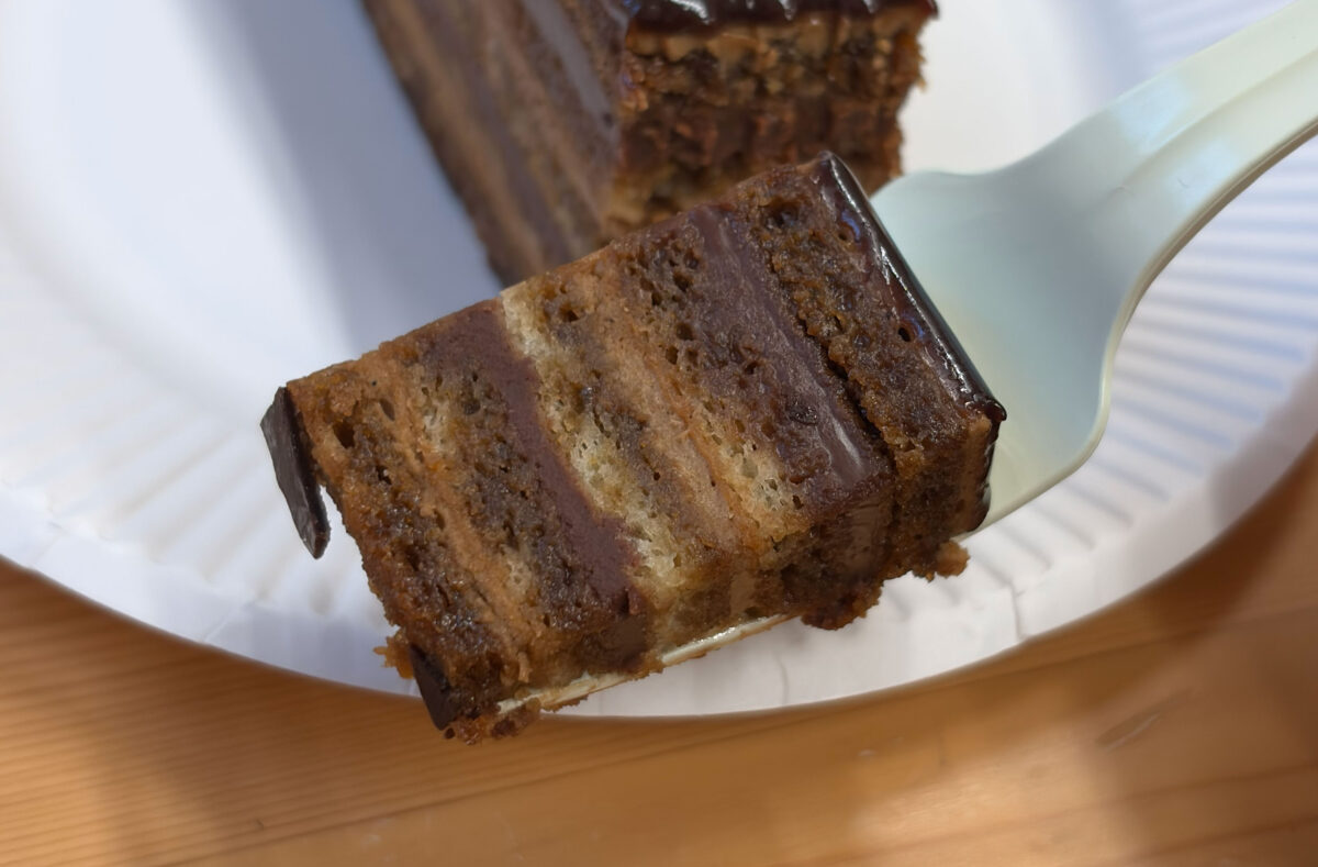 東十条 アドリア洋菓子店 オペラ